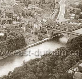 Framwellgate Bridge seen from the Cathedral.This photo was taken before 1965, when new roads and bridges were constructed to take through traffic away from the market place. Caption from Malcolm Fraser

.