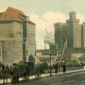 Black Gate and Castle.