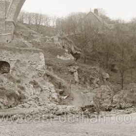 Detail of limekiln from previous photograph.