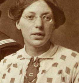 Ada Hudson Wallace b 1889 Photo c1916. Wife of Simpson Longstaff Wallace