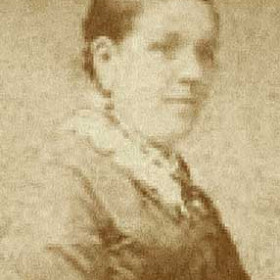 Elizabeth Gustard, husband Thomas, traded as a grocer and spirit merchant at 12 Nth Tce from the 1880s until sometime between 1902 and 1910.
Photograph from Isabel Adams