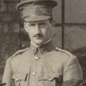Lt L THOMPSON   Volunteers  1911.